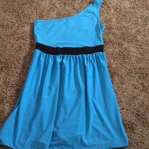 Short dress